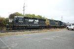 NS 3044, CSX 2647 on local.